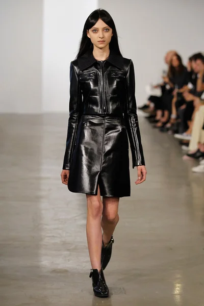 Look 9